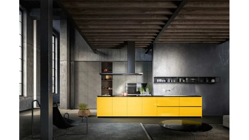 Cucina Design con isola Omicron composizione 13 in laccato lucido giallo zolfo e laccato urban ghisa di Armony