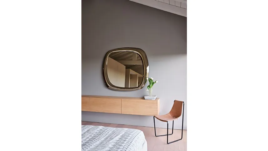 Specchio con cornice in tessuto Bold H120 di Midj