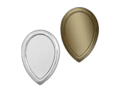 Specchio di design Petalo con cornice bombata in cristallo di Riflessi