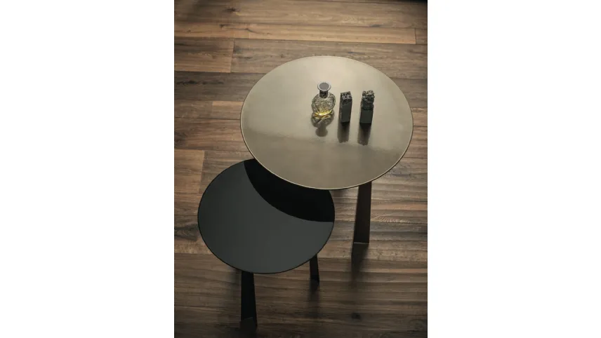 Tavolino Tao in metallo laccato di Bontempi