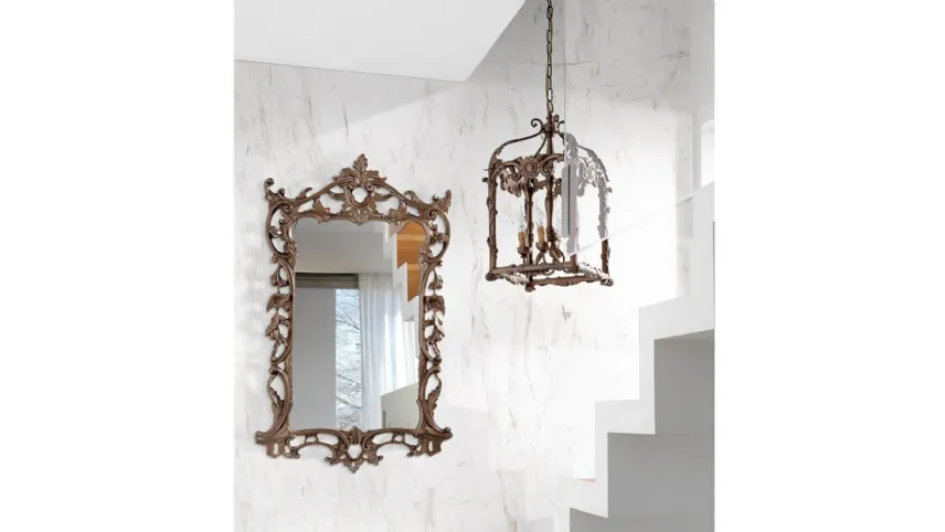 Specchiera Tornabuoni 1070G con cornice in legno laccato di Andrea Fanfani