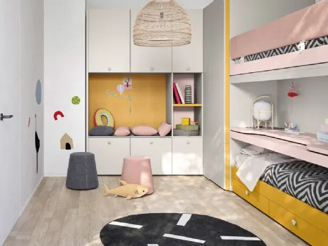 Cameretta con letti a casello e scrivania estraibile Kids space 15 di Nidi