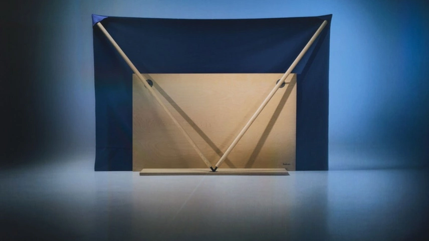 Letto Backdrop con testiera in legno e tessuto di Bolzan Letti