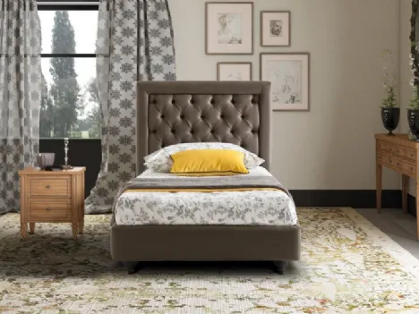 Letto singolo classico Monet con testiera trapuntata di Le Comfort