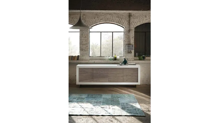 Madia Picasso P12 River Grey in Rovere laccato Bianco opaco, con ante rivestite in Pietra di Riflessi