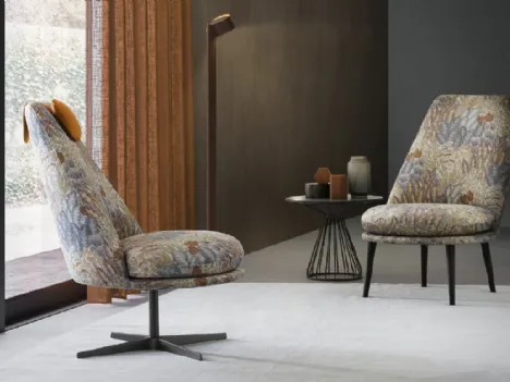 Poltroncina Lord in tessuto con fantasia floreale di Le Comfort