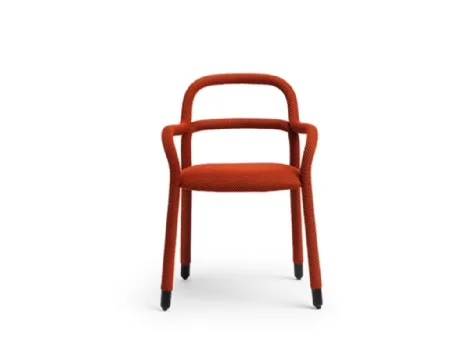 Sedia Pippi rivestita in tessuto di Midj