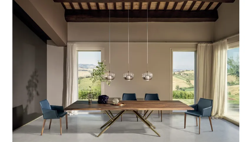 Sedia Sally in cuoio di Bontempi