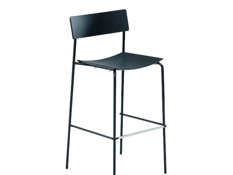 Sgabello in legno Mito di Midj