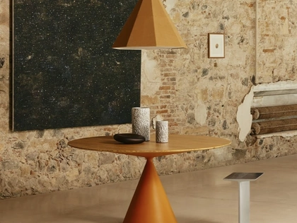 Tavolo Clay in marmo di Desalto