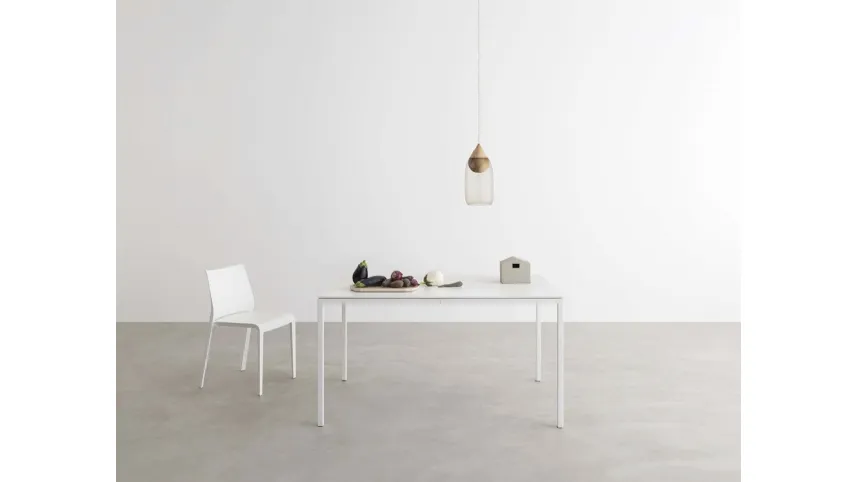 Tavolo Helsinki 30 Quadrato allungabile di Desalto