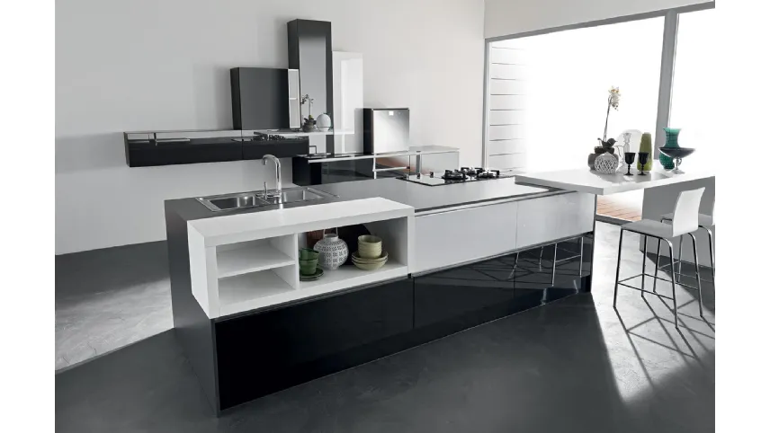 Cucina in vetro organico, laccato e legno Vitrum Org di Astra