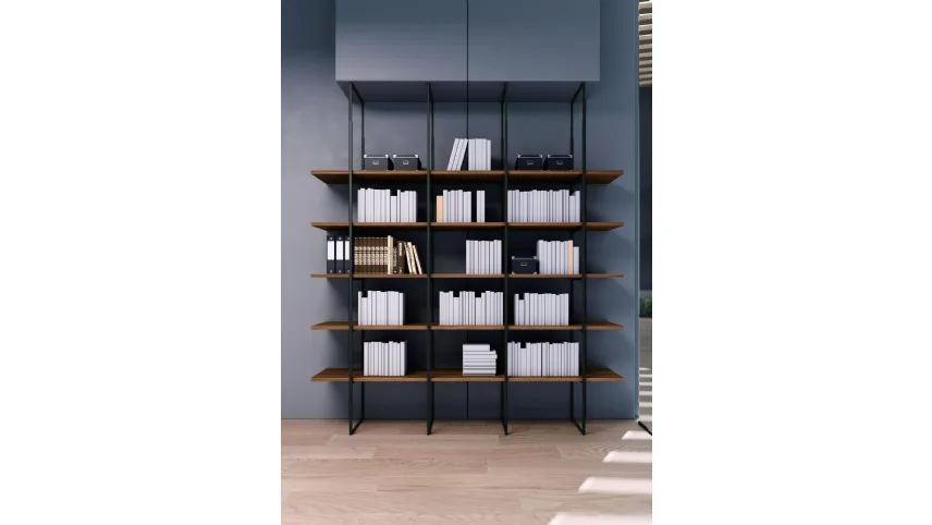 Libreria Eos in metallo con piani effetto legno di Compir